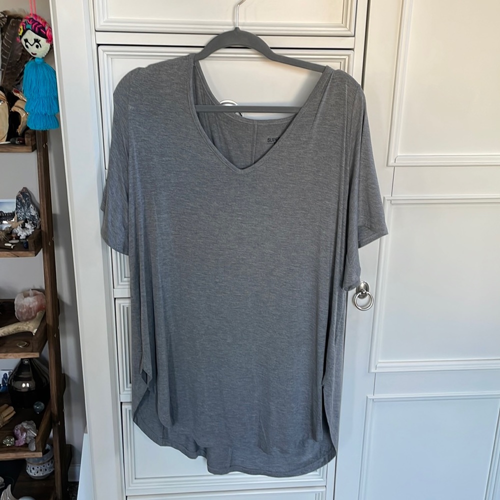 Torrid flutter sleeve T shirt